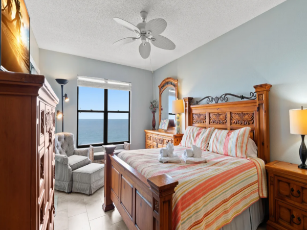 Updated 4th floor corner unit right on the Gulf
